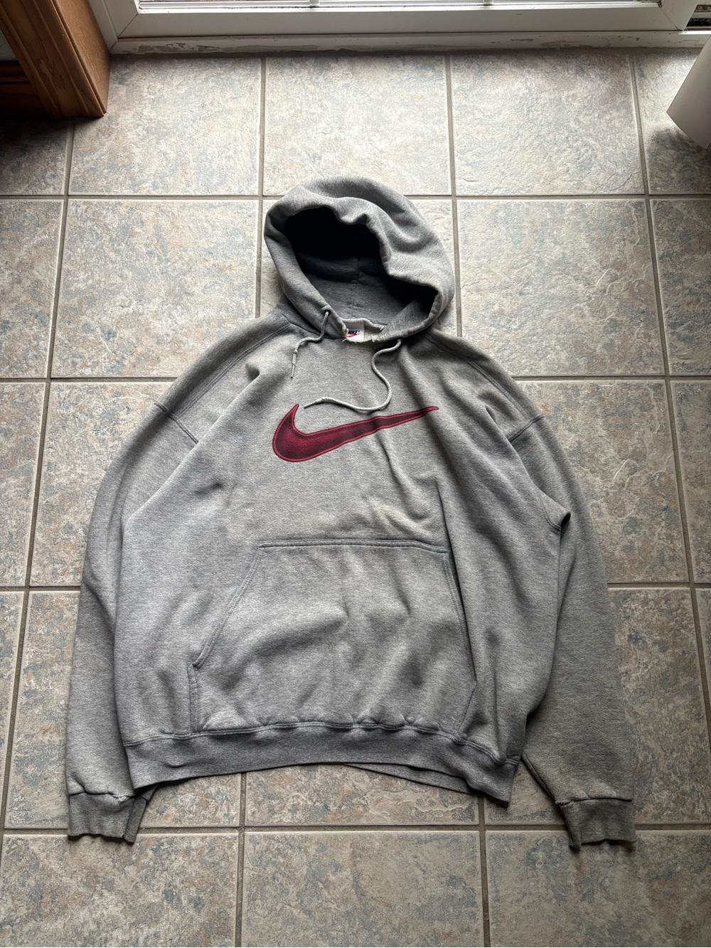 VINTAGE NIKE 90s MADE IN USA DISTRESS HOODIE
